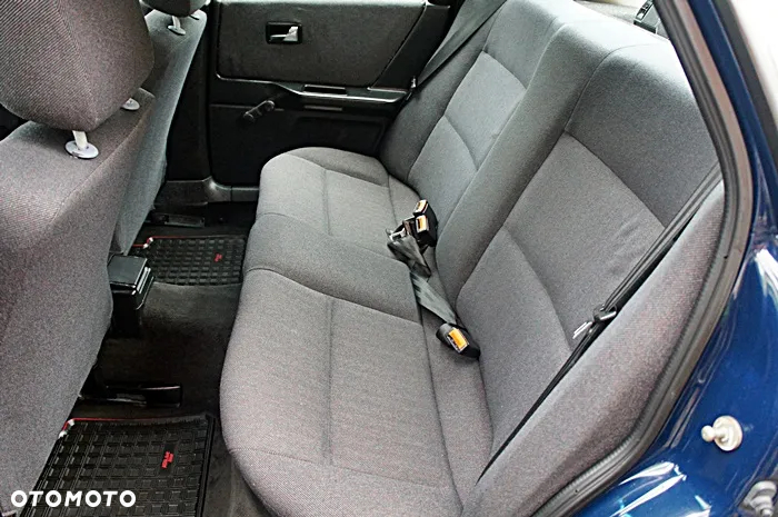 Audi 80 1.6 - 25