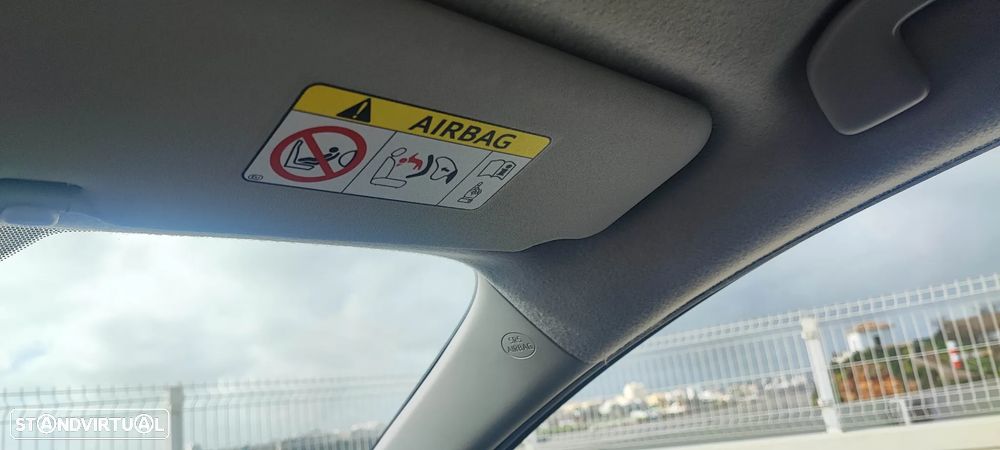 Toyota Yaris 1.0 VVT-i Comfort Plus - 9