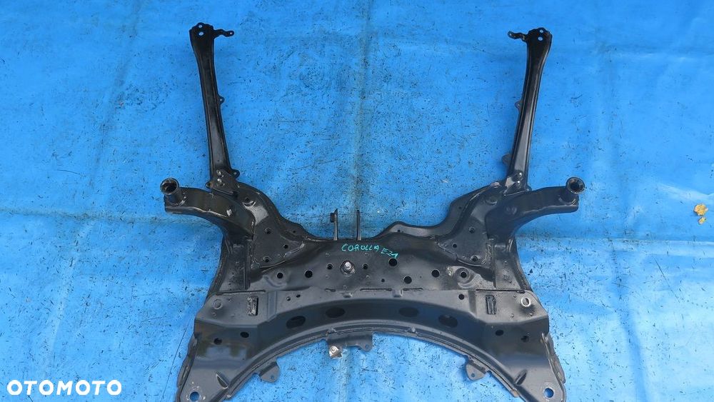 Belka Sanki Wózek Kołyska Przód Przednia TOYOTA COROLLA E21 2019-