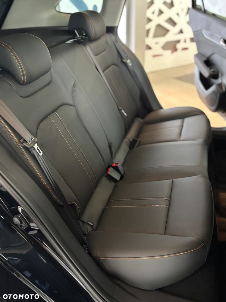 Dongfeng Shine GS - 11