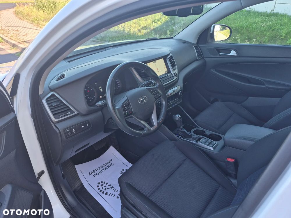 Hyundai Tucson - 8