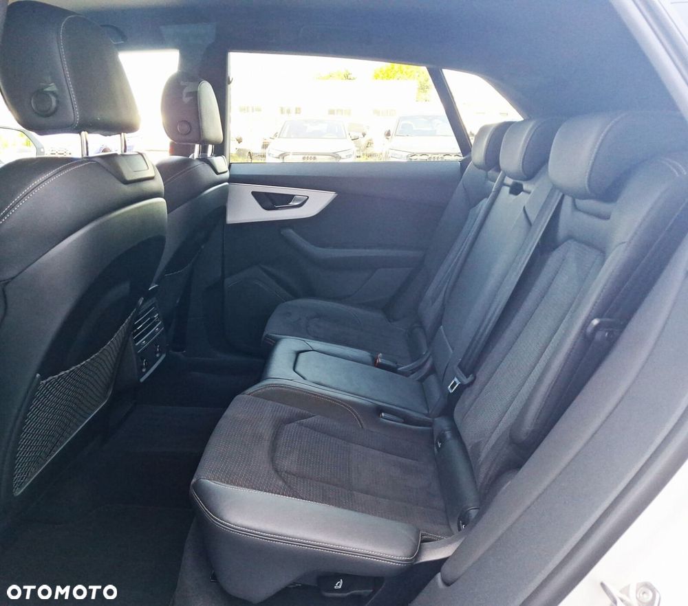 Audi Q8 - 22