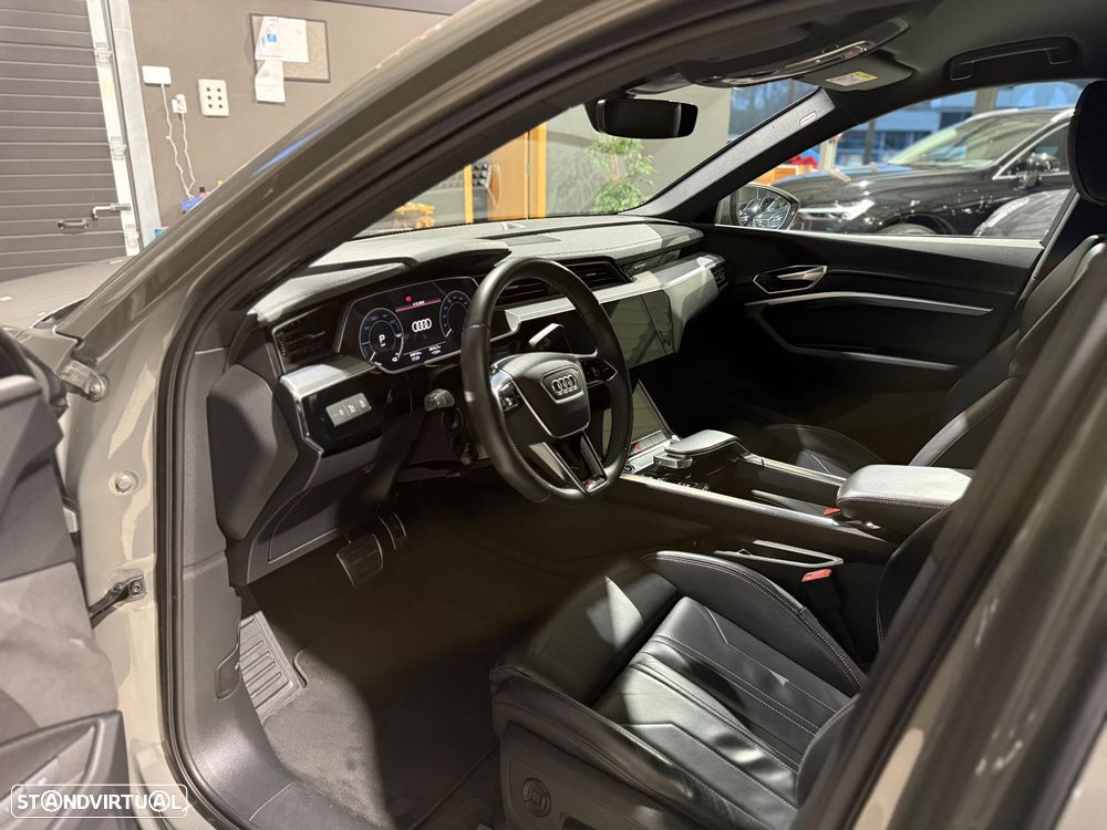 Audi Q8 e-Tron Sportback 50 quattro S line - 15