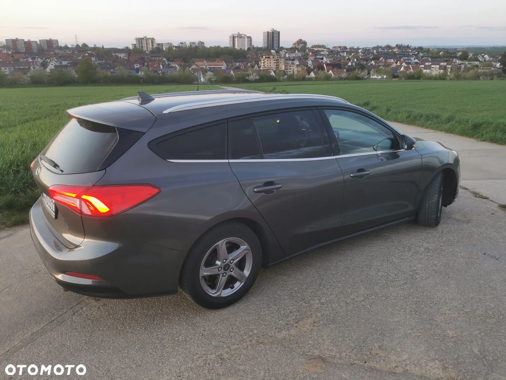 Ford Focus 1.5 EcoBlue Start-Stopp-System ACTIVE - 2