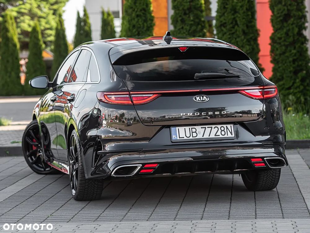 Kia ProCeed 1.6 T-GDI GT - 2
