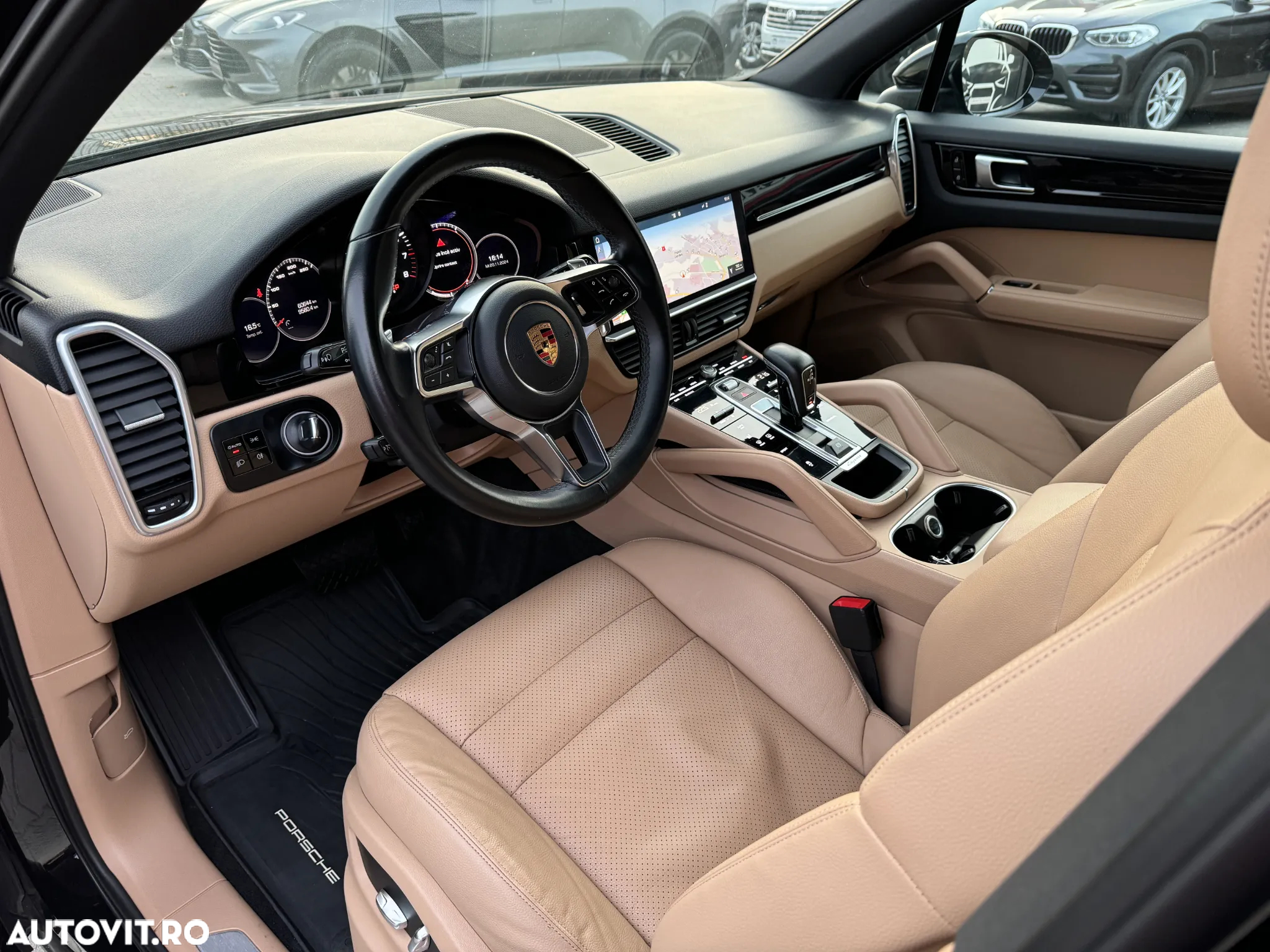 Porsche Cayenne Tiptronic S - 12