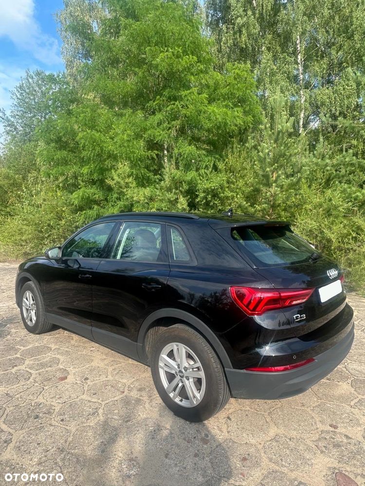 Audi Q3 2.0 TDI S tronic - 16