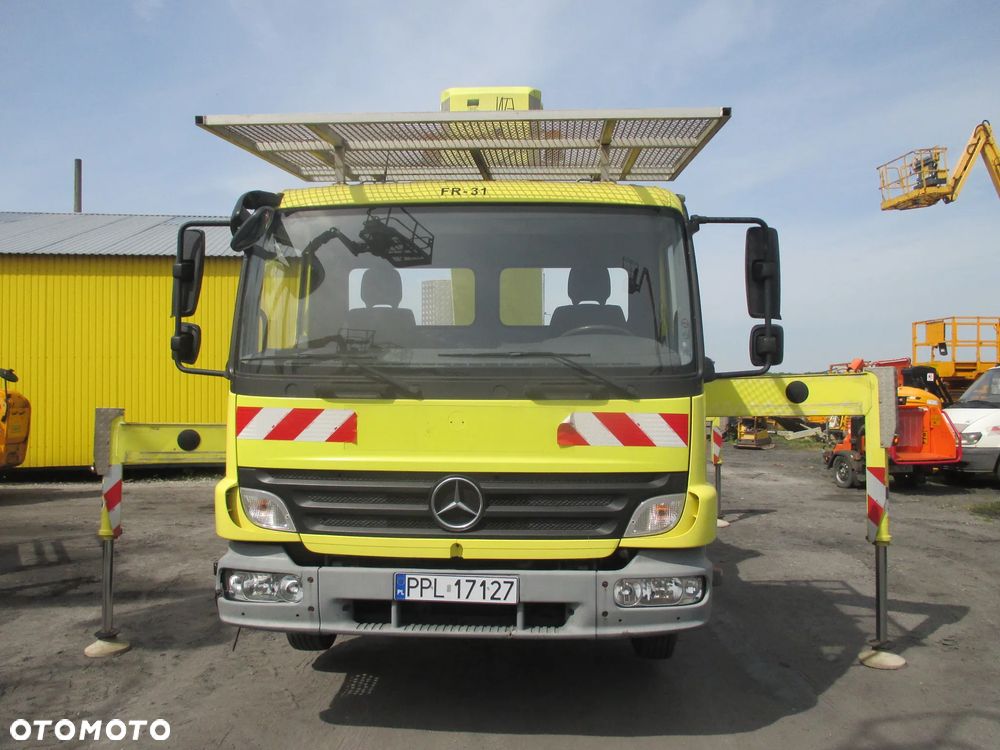 Mercedes-Benz Wumag WT230 - 9