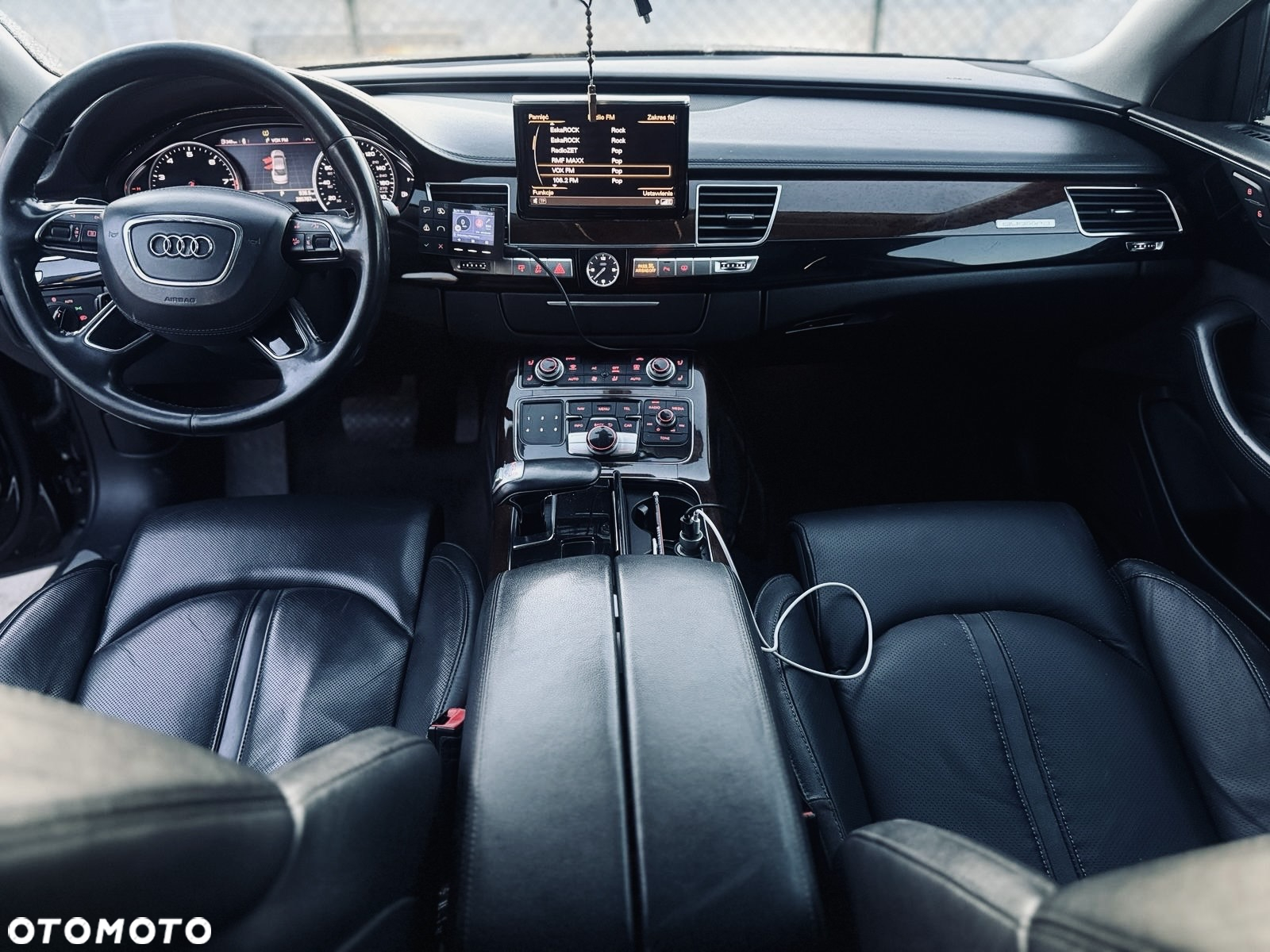 Audi A8 4.2 FSI L Quattro - 15