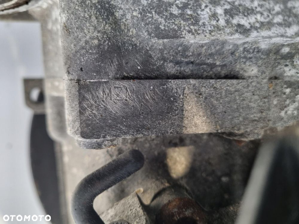 SKRZYNIA BIEGÓW Audi A1 I 8X 1.6 TDI manualna MANUAL MZM 111tyś - 2