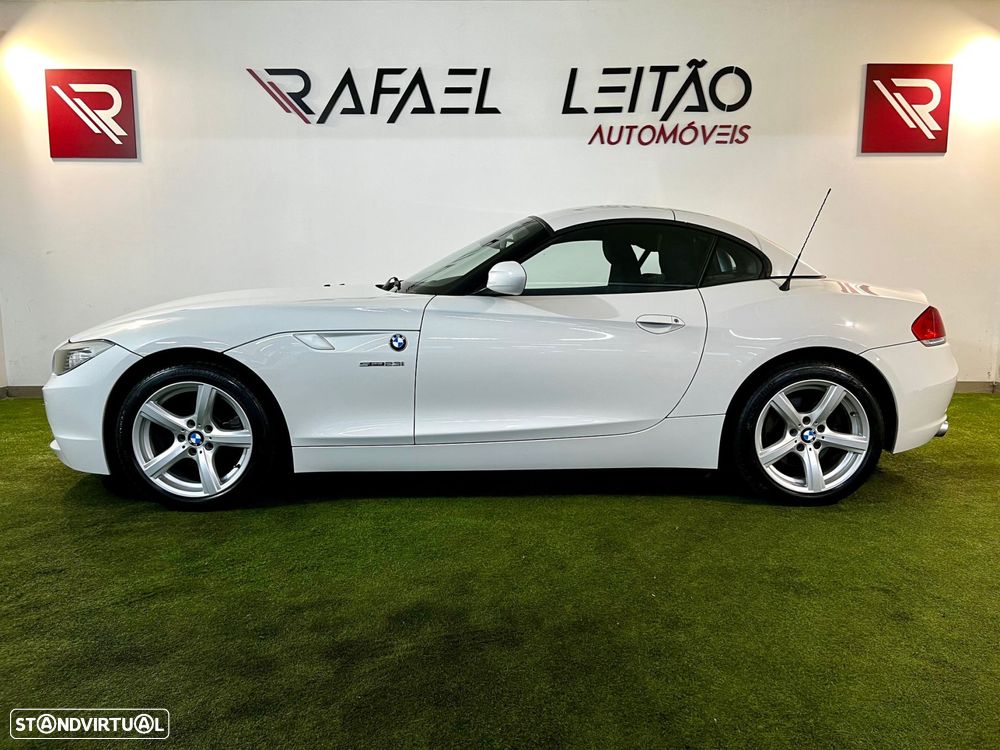 BMW Z4 23 i - 12