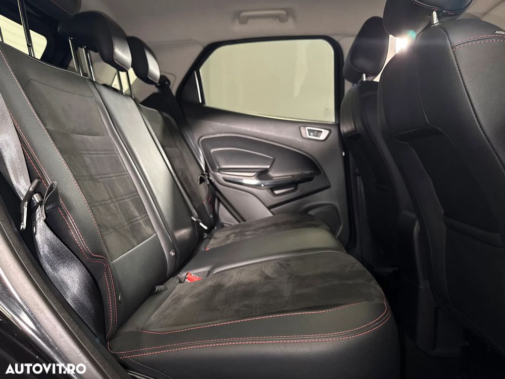 Ford EcoSport - 13