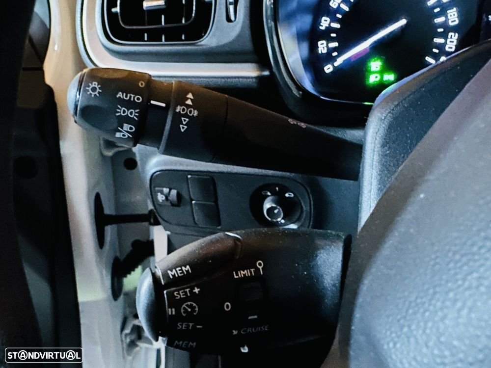 Citroën C3 1.2 PureTech Feel - 17