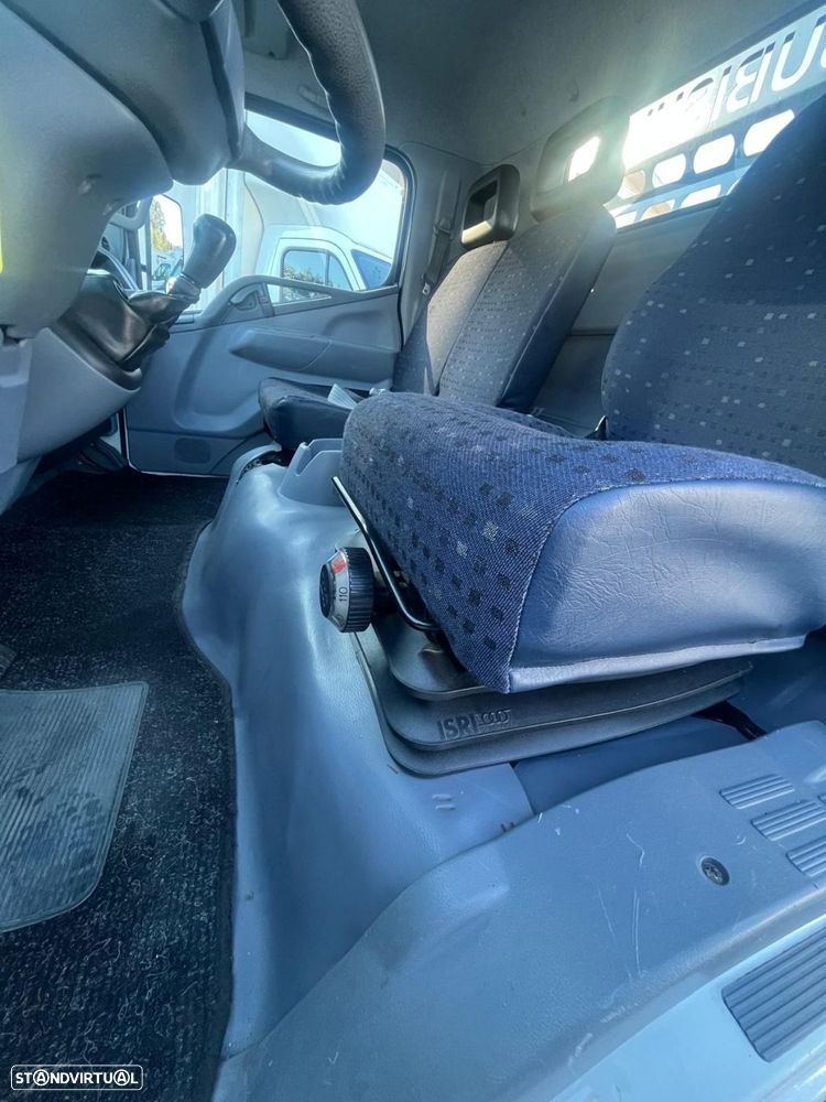 Mitsubishi Fuso Canter Tri-basculante - 16