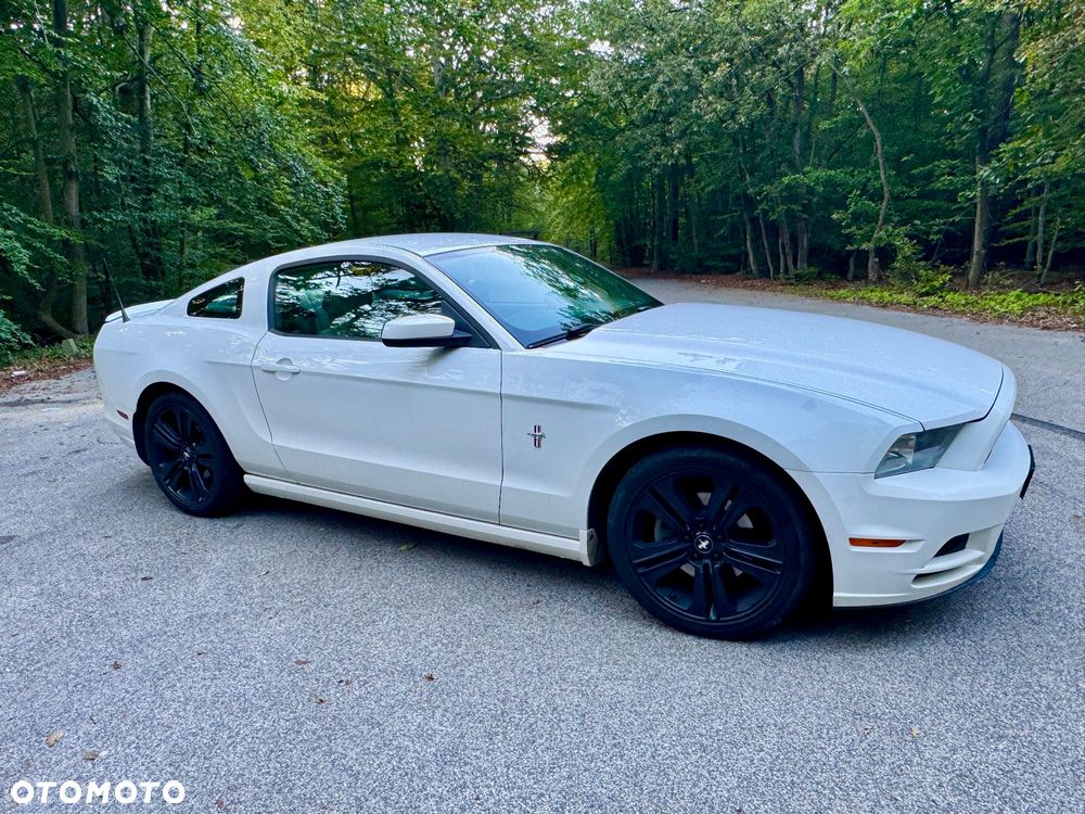 Ford Mustang 3.7 V6 Premium - 8