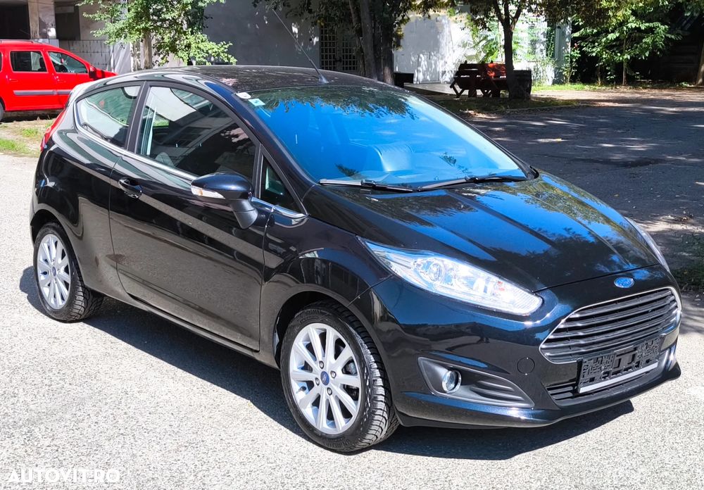 Ford Fiesta 1.0 EcoBoost S&S Aut. TITANIUM X - 2