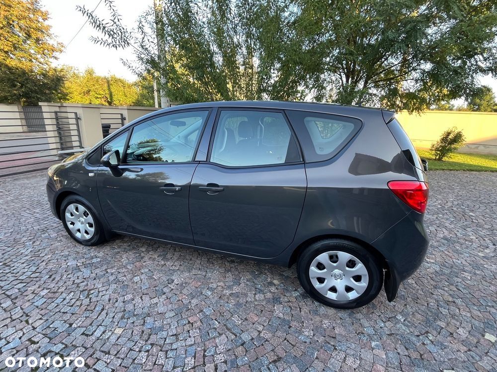 Opel Meriva - 15