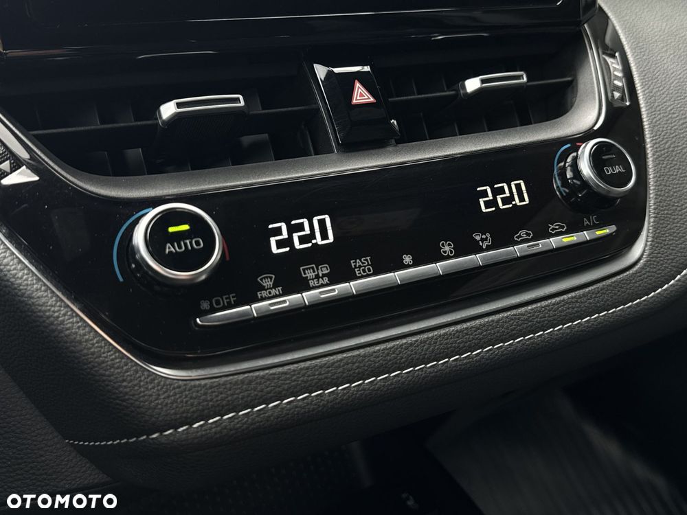 Toyota Corolla - 26