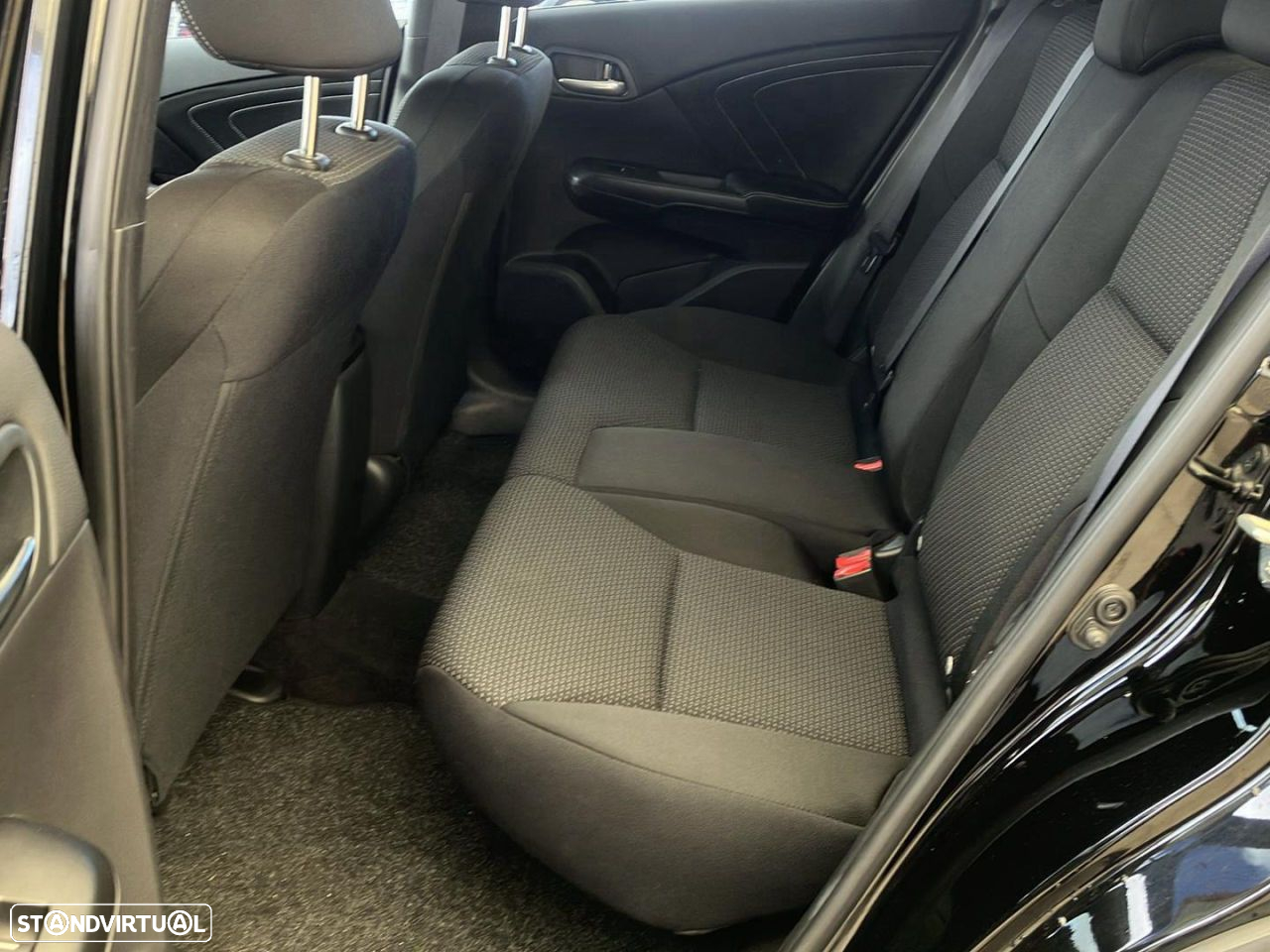 Honda Civic 1.6 i-DTEC Elegance - 12