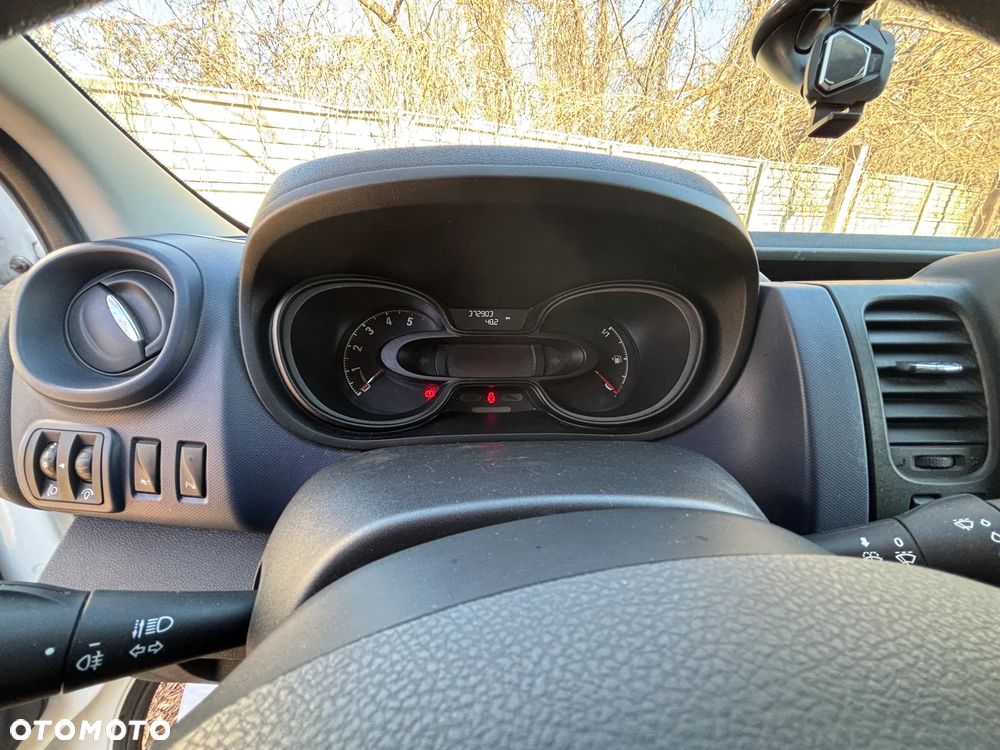 Opel VIVARO - 16