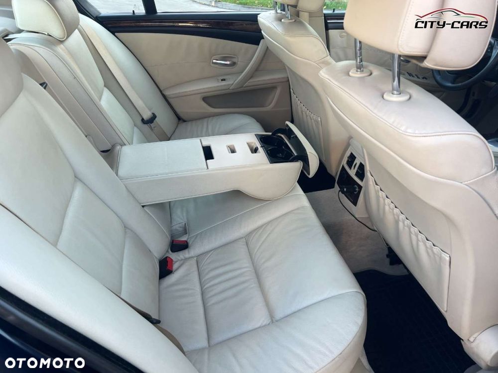BMW Seria 5 - 22