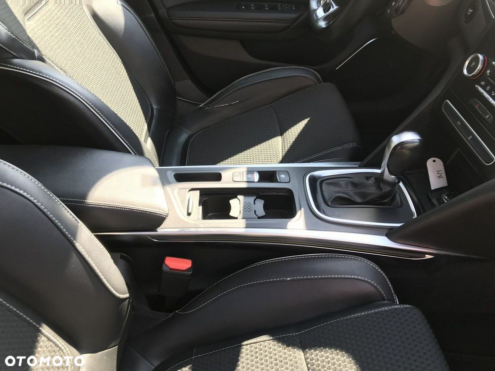 Renault Megane - 23