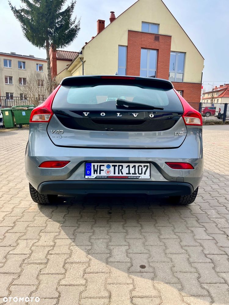 Volvo V40 - 10
