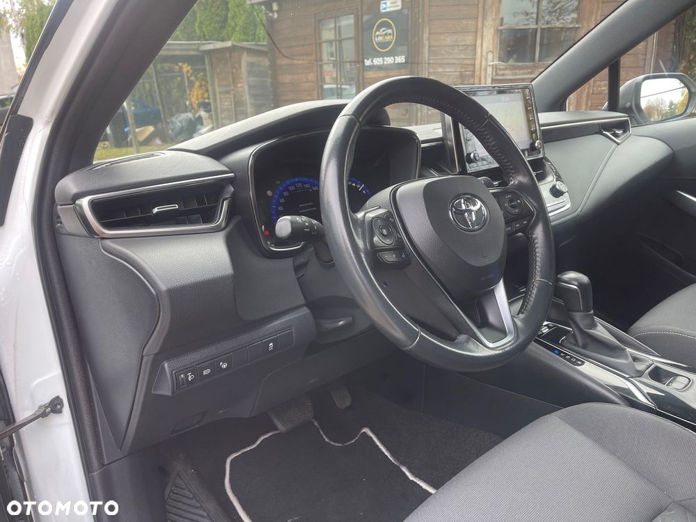 Toyota Corolla 1.8 Hybrid Comfort - 19