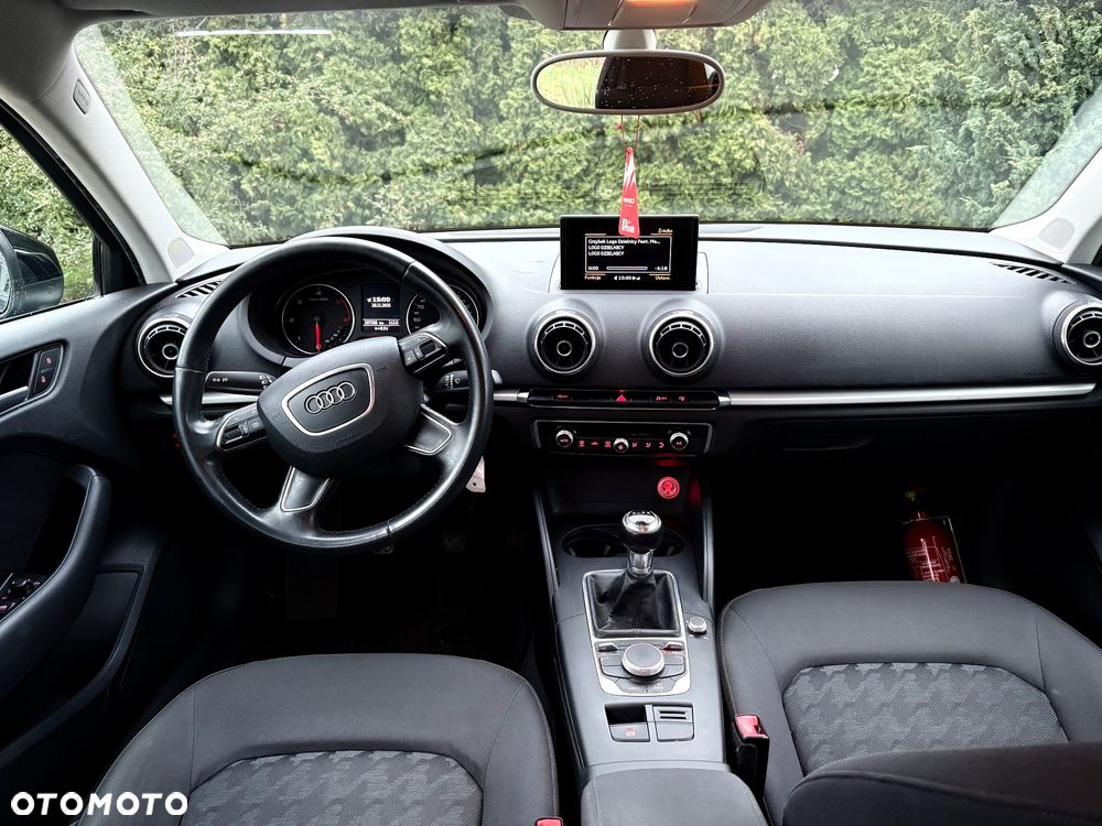 Audi A3 Limousine 1.6 TDI (clean diesel) Attraction - 12