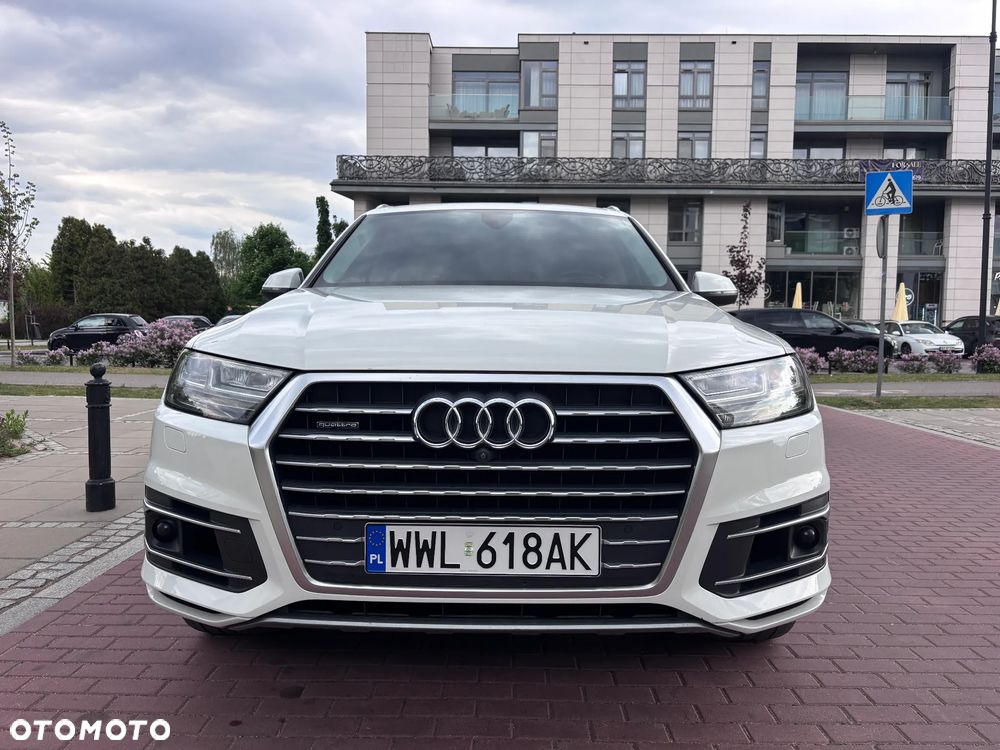 Audi Q7 3.0 TFSI Quattro Tiptronic - 2