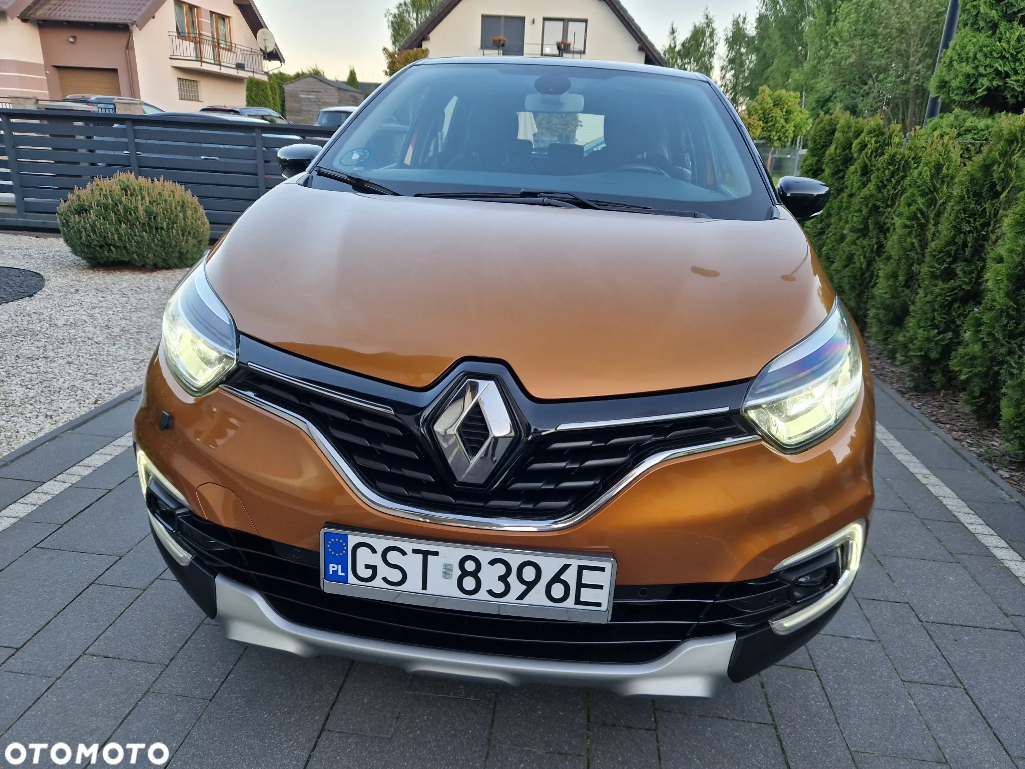 Renault Captur (ENERGY) TCe 90 BOSE EDITION - 11