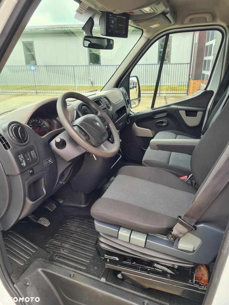 Renault Master - 11