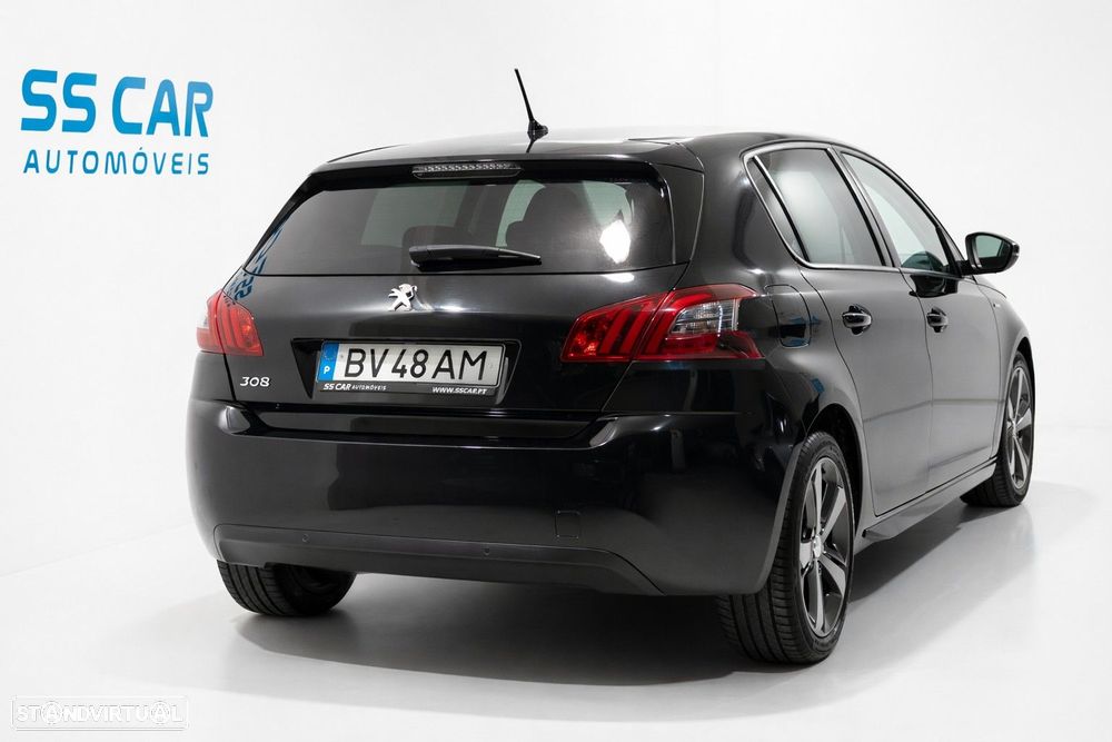 Peugeot 308 1.2 PureTech Allure EAT8 - 3