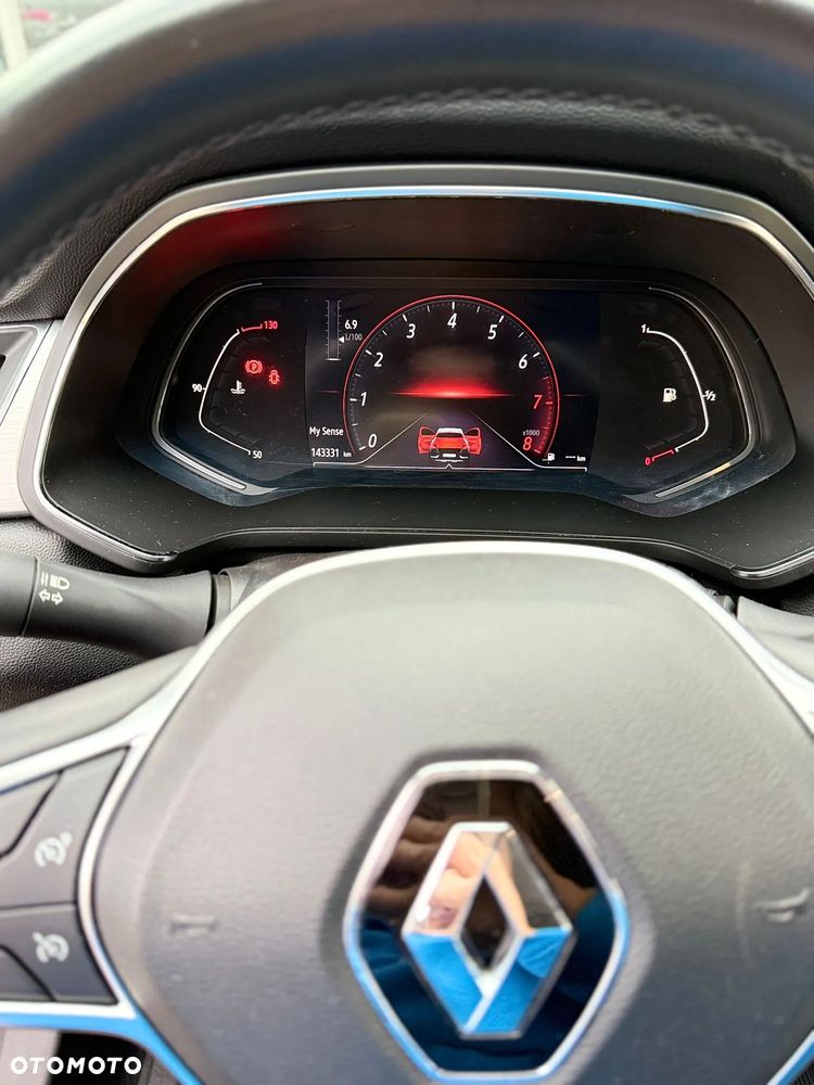Renault Captur - 28