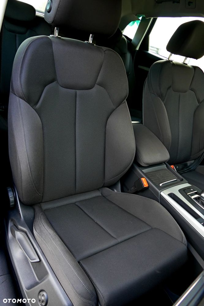 Audi Q5 55 TFSIe quattro S tronic S line - 20