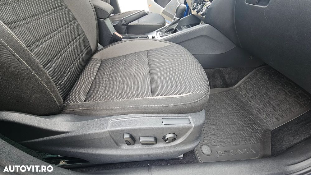 Skoda Octavia 2.0 TDI (Green tec) 4x4 DSG Scout - 13