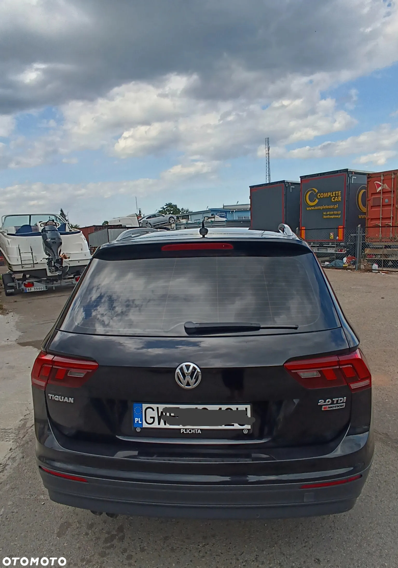 Volkswagen Tiguan - 16