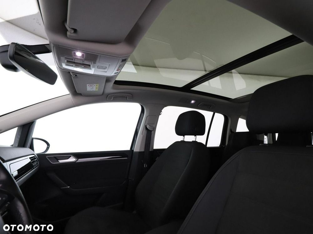 Volkswagen Touran 2.0 TDI SCR (BlueMotion Technology) DSG Comfortline - 39