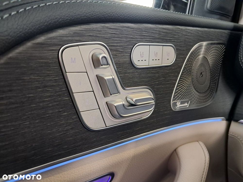 Mercedes-Benz GLE - 36