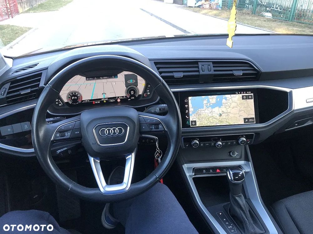 Audi Q3 - 23
