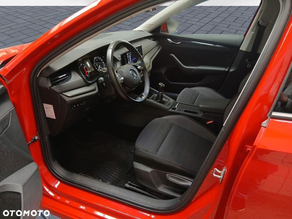 Skoda Octavia 1.5 TSI GPF ACT Ambition - 11