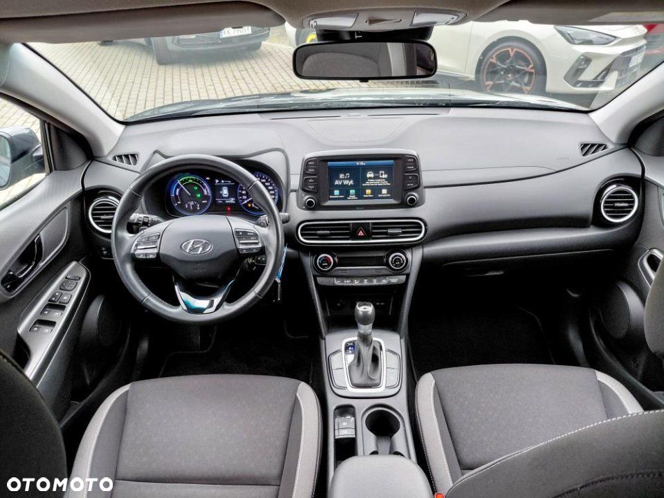 Hyundai Kona - 10