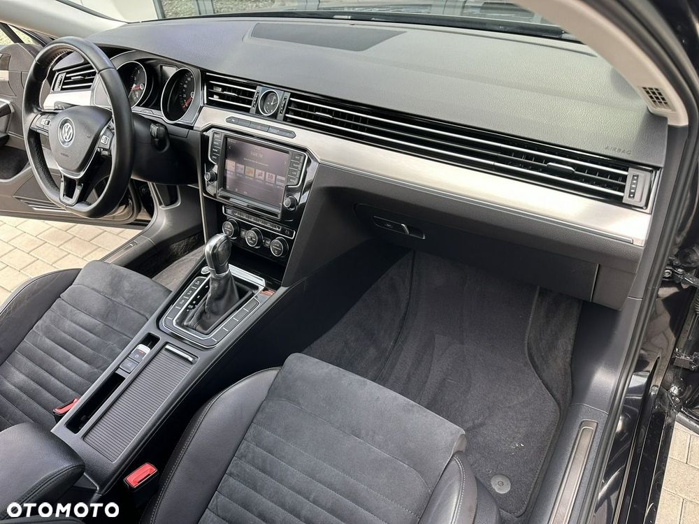 Volkswagen Passat Variant 2.0 TSI (BlueMotion Technology) DSG Highline - 15