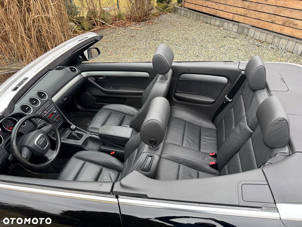 Audi A4 Cabrio 1.8 T - 8