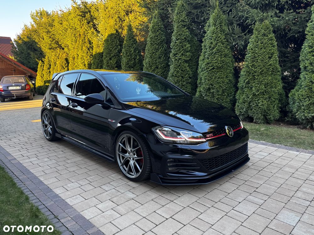 Volkswagen Golf GTI (BlueMotion Technology) DSG - 12