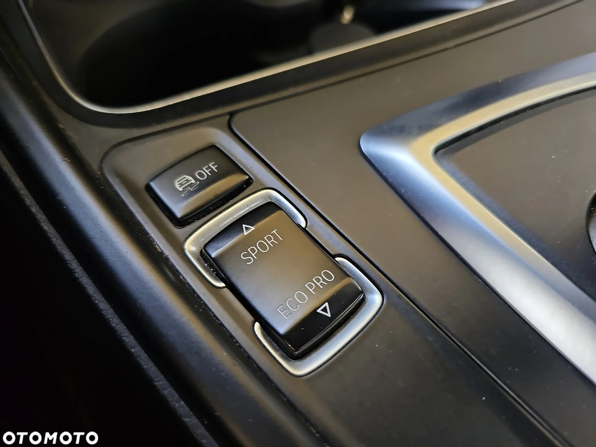 BMW Seria 3 318d Advantage - 29