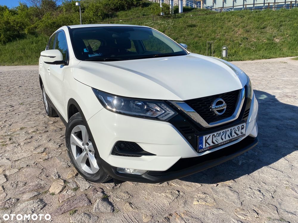 Nissan Qashqai 1.6 DCi Visia EU6 - 1