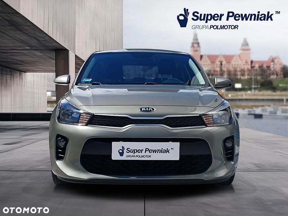 Kia Rio 1.4 M - 8