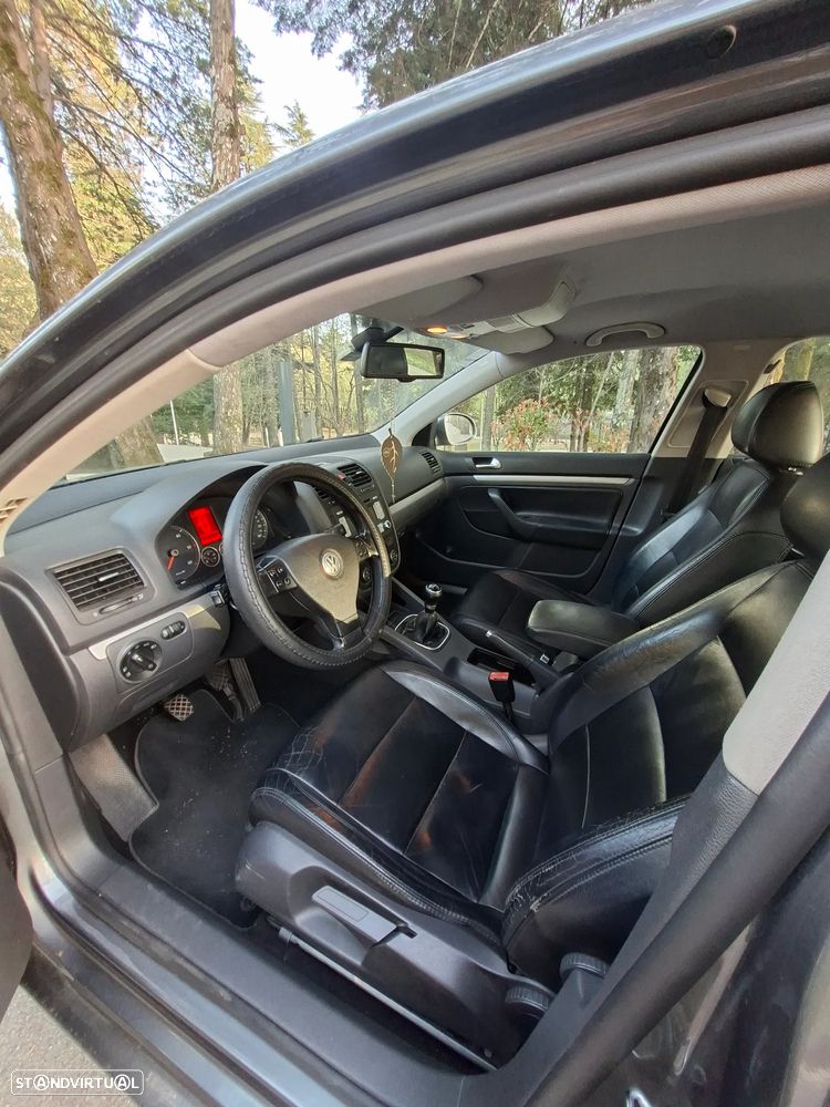 VW Jetta 1.9 TDi Trendline - 15