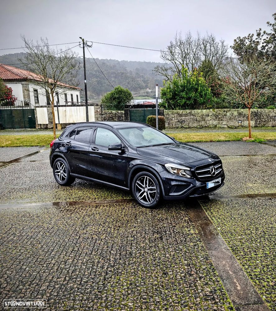 Mercedes-Benz GLA 220 d 7G-DCT AMG Line - 34